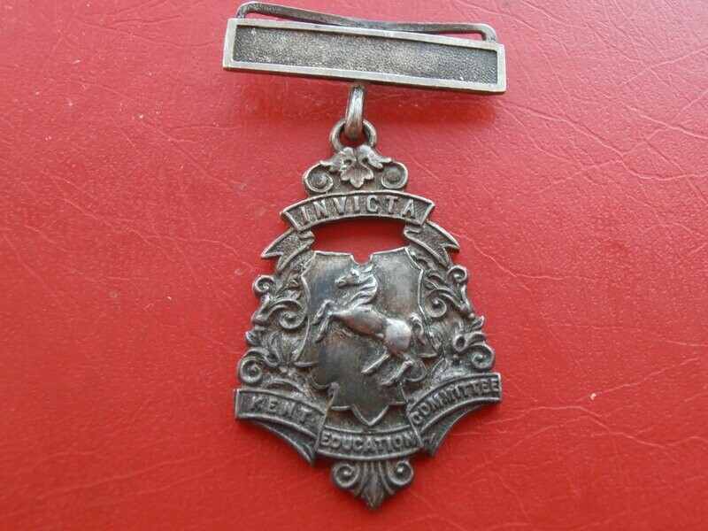 Invicta School Kent Medal - No Date