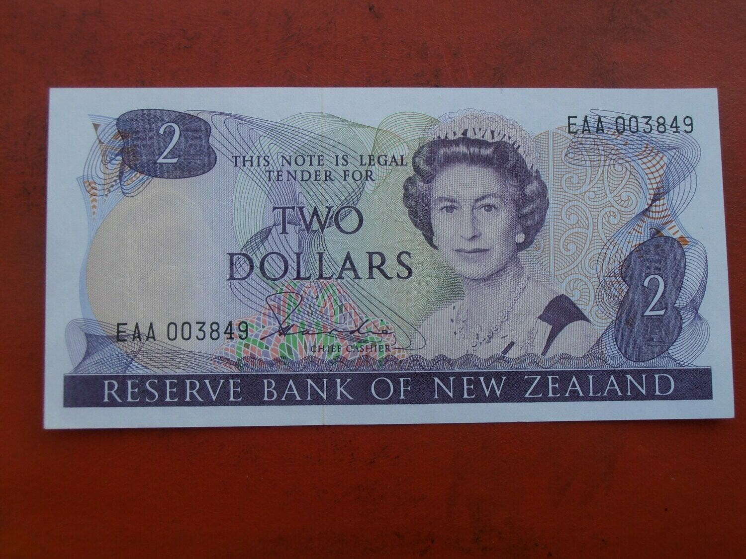 New Zealand 2 Dollars  -  1981-85