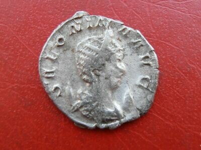 Salonina Antoninianus - 258-259 AD (c)