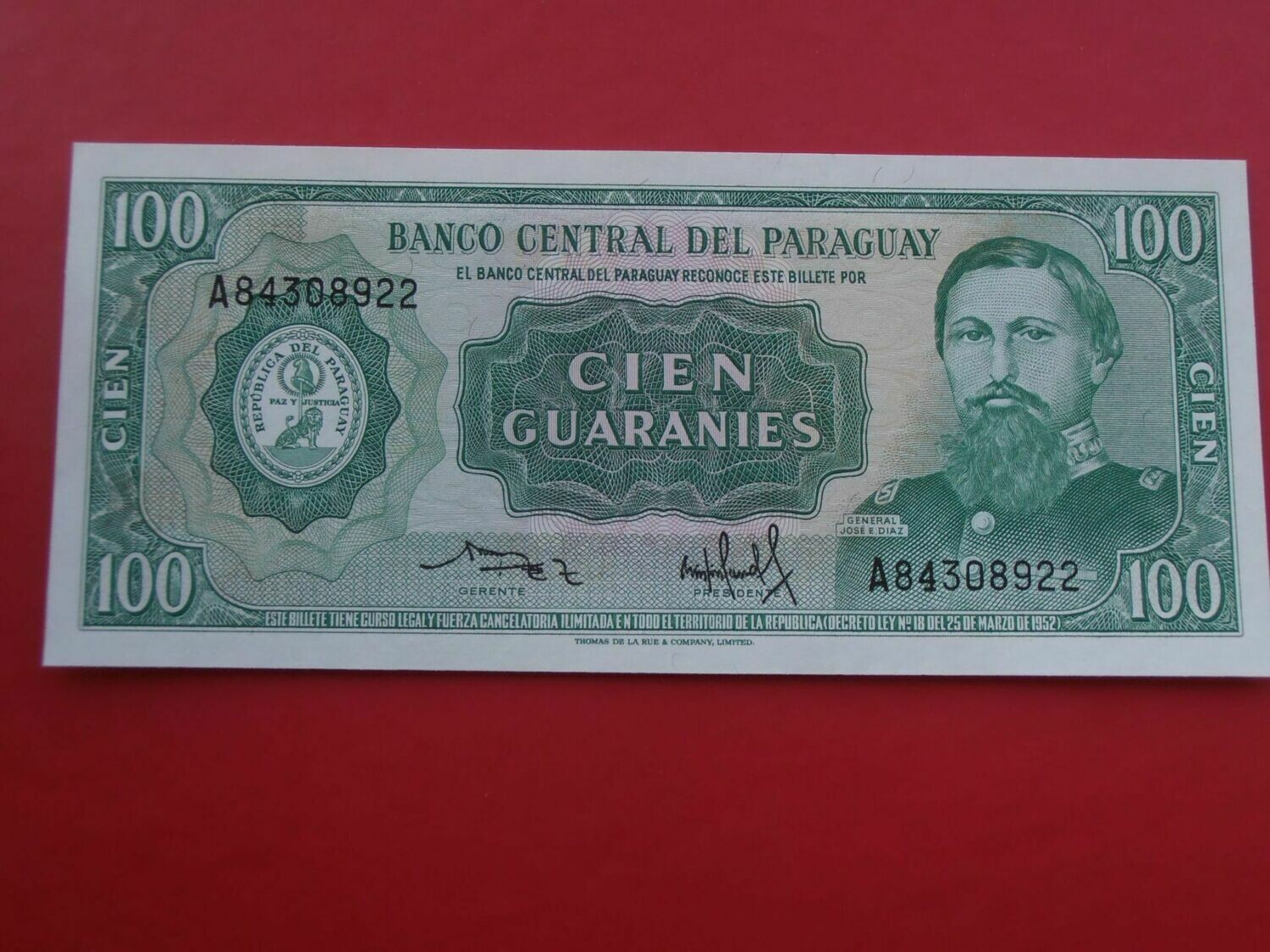 Paraguay 100 Guaranies - L1952