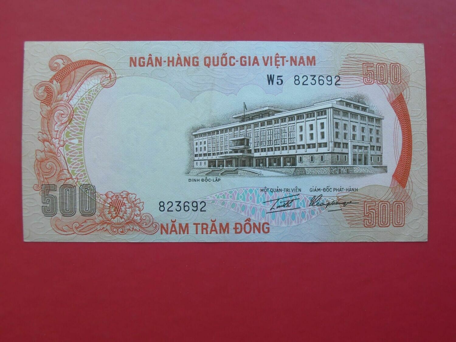 Vietnam South 500 Dong  -  1972