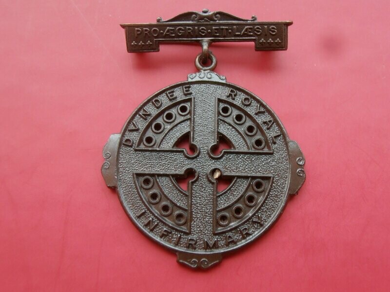 Dundee Royal Infirmary Badge