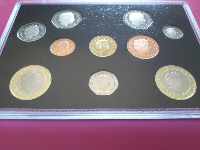 2004  -  Proof Set  (Red Leather Case)