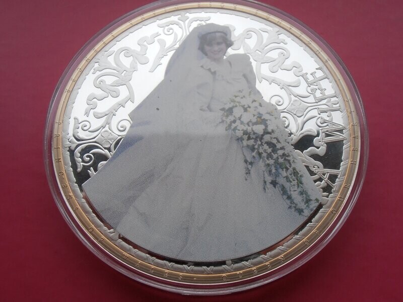 Diana a Wife Medal  -  2016