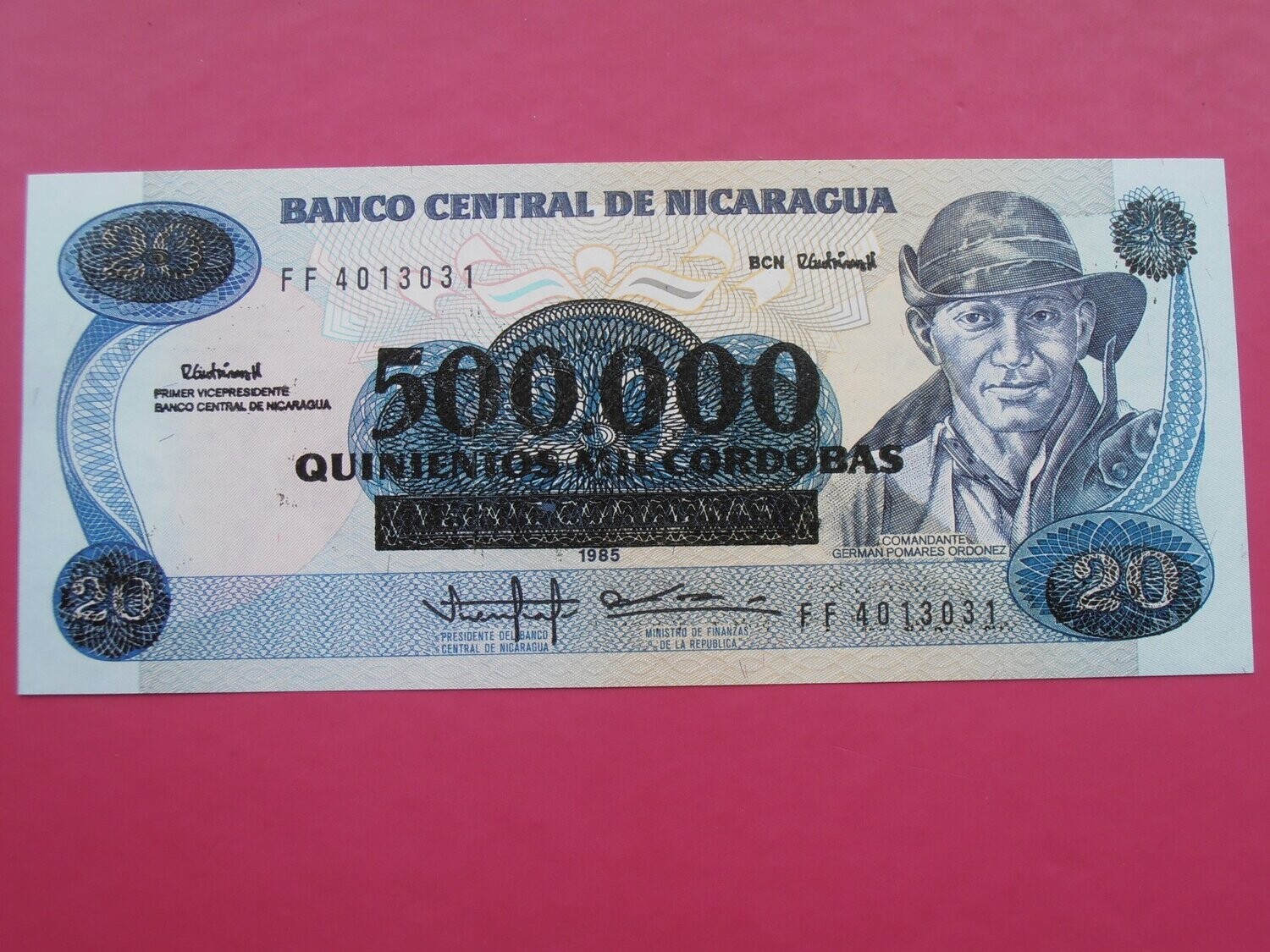 Nicaragua 500000/20 Cordobas  -  1990