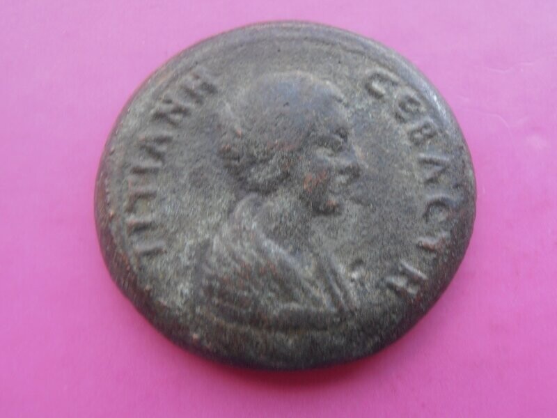 Titiana - Sestertius