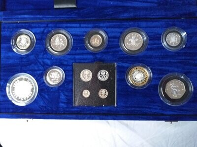 2000 - Silver Proof Set With Maundy Money