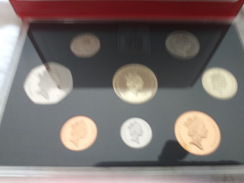 1994 - Proof Set (Red Leather Case)