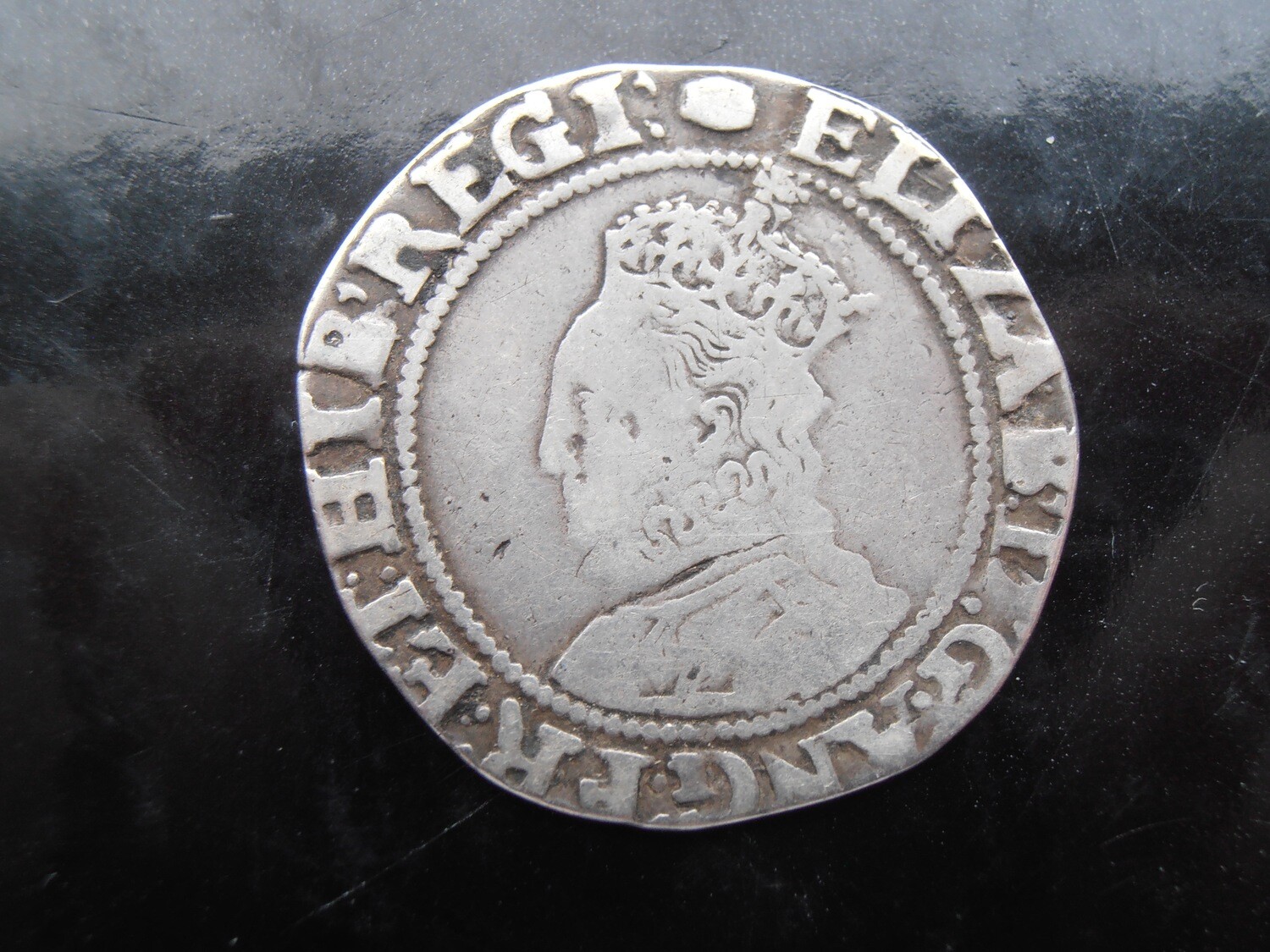 Elizabeth I Shilling - 1592-95