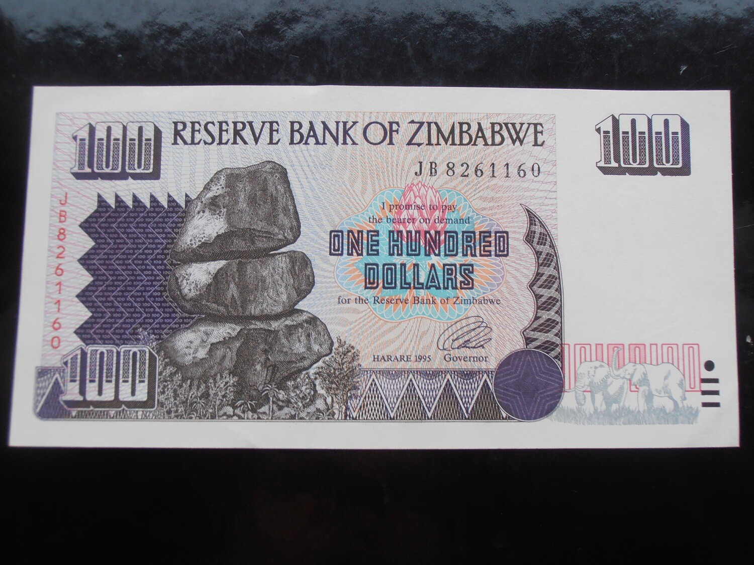 Zimbabwe 100 Dollars  -  1995