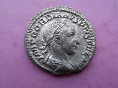 Gordian III Antoninianus - 238-244 (c)