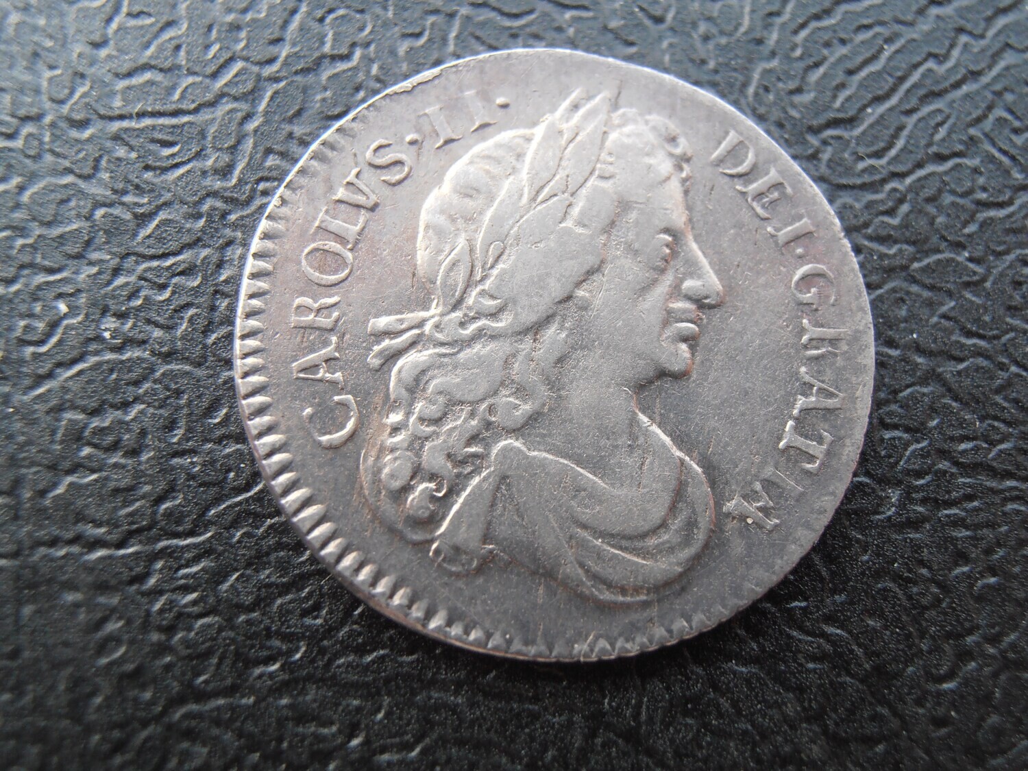1683 - Sixpence