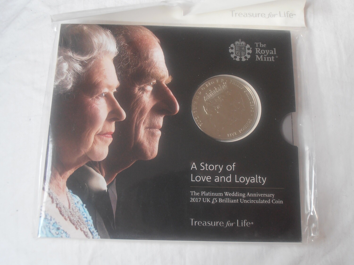 2017 - Five Pounds (Platinum Wedding Anniversary)