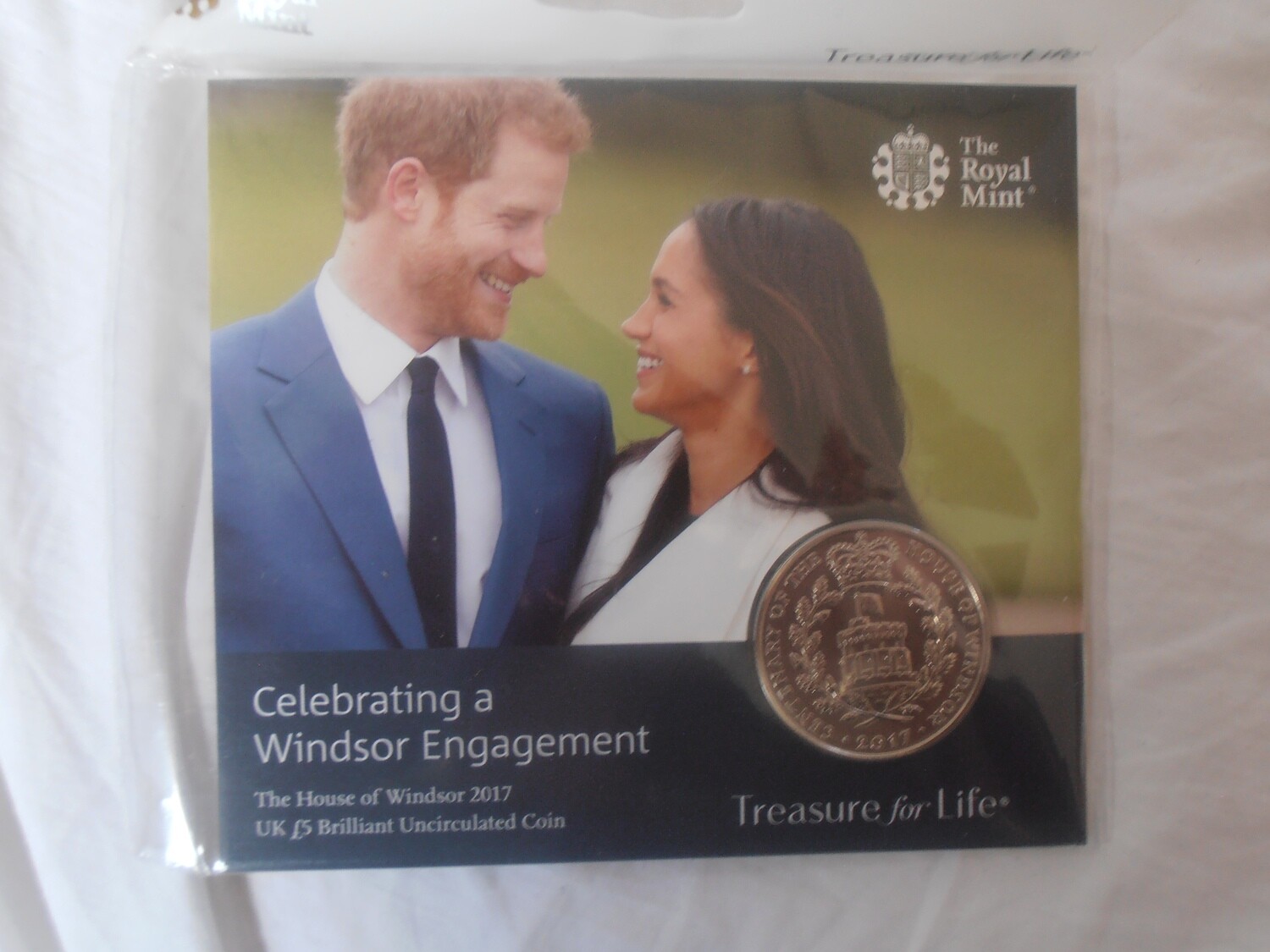 2017  -  Five Pounds (Royal Engagement)