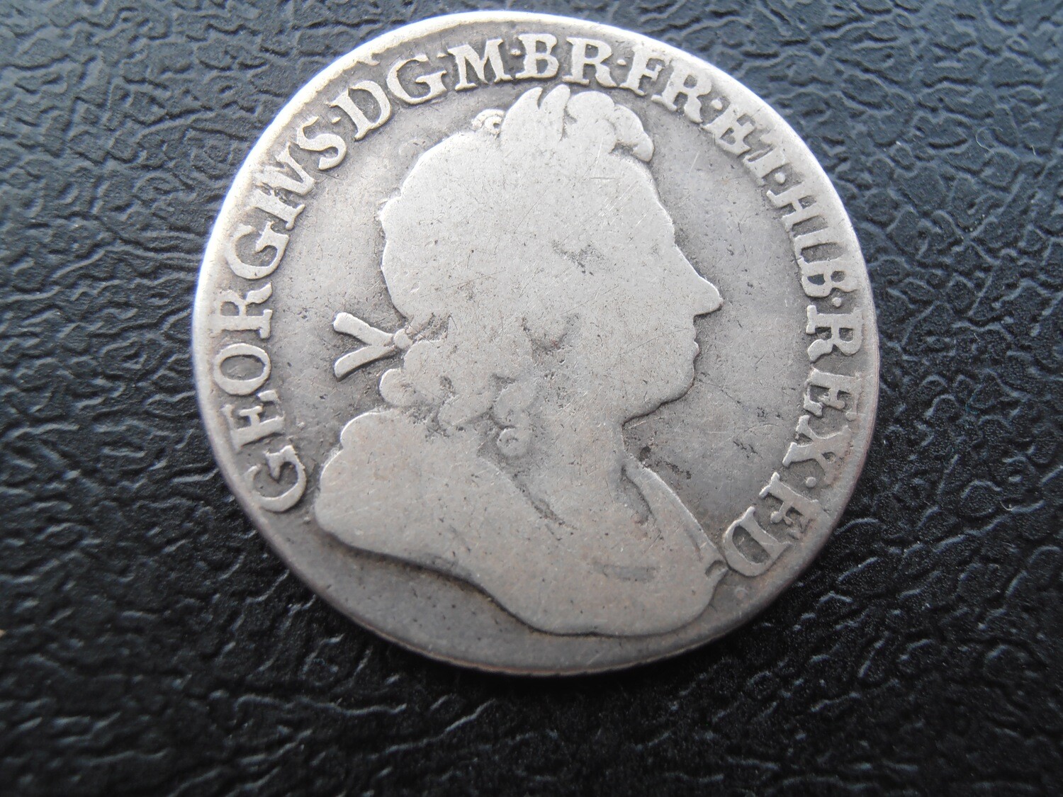 1723 SSC - Shilling (French Arms at Date)