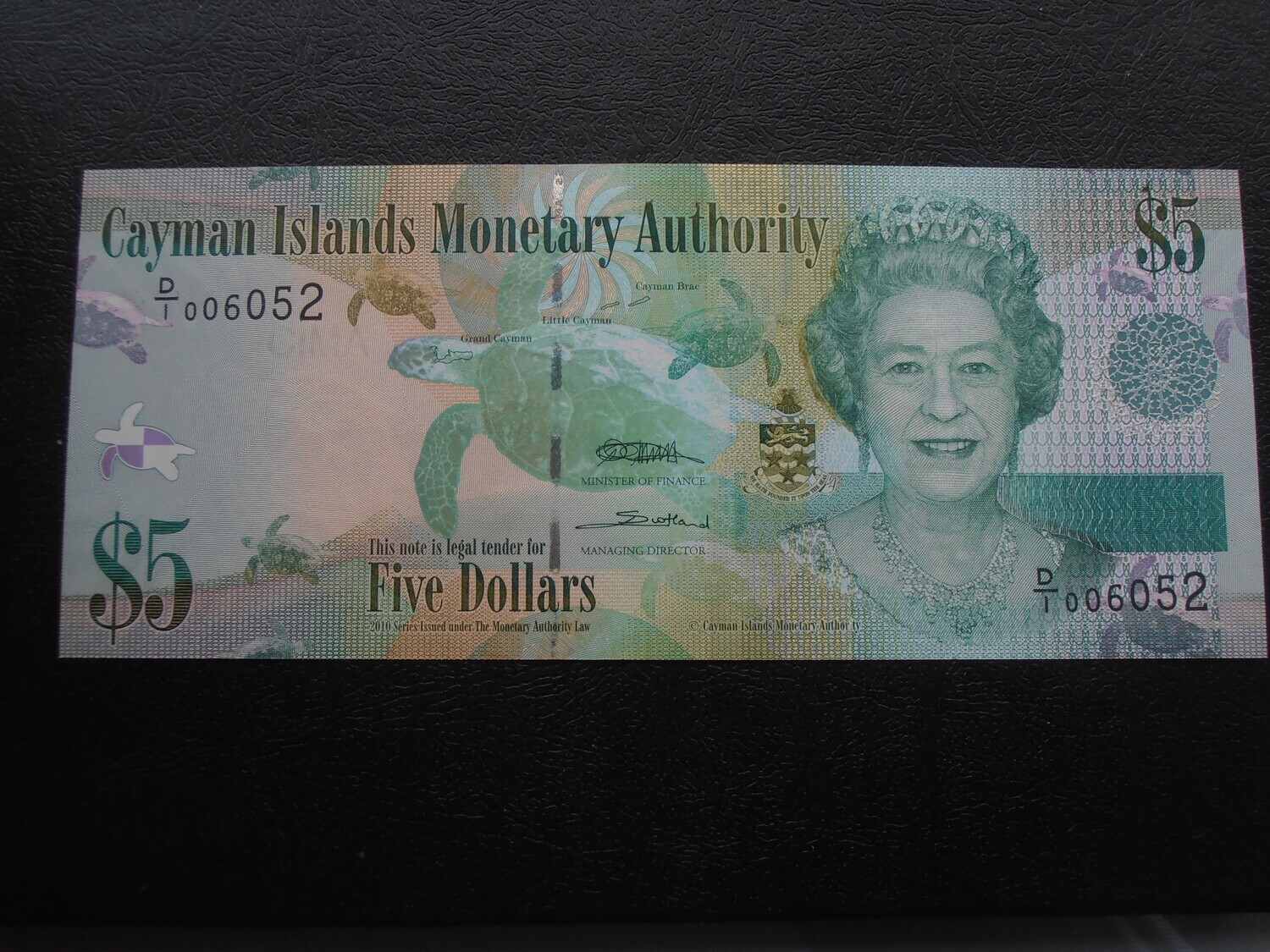Cayman Islands 5 Dollars - 2010