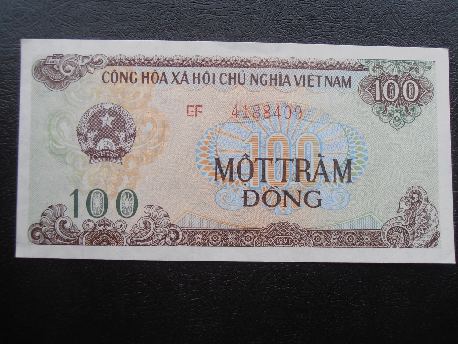 Vietnam 100 Dong  -  1991