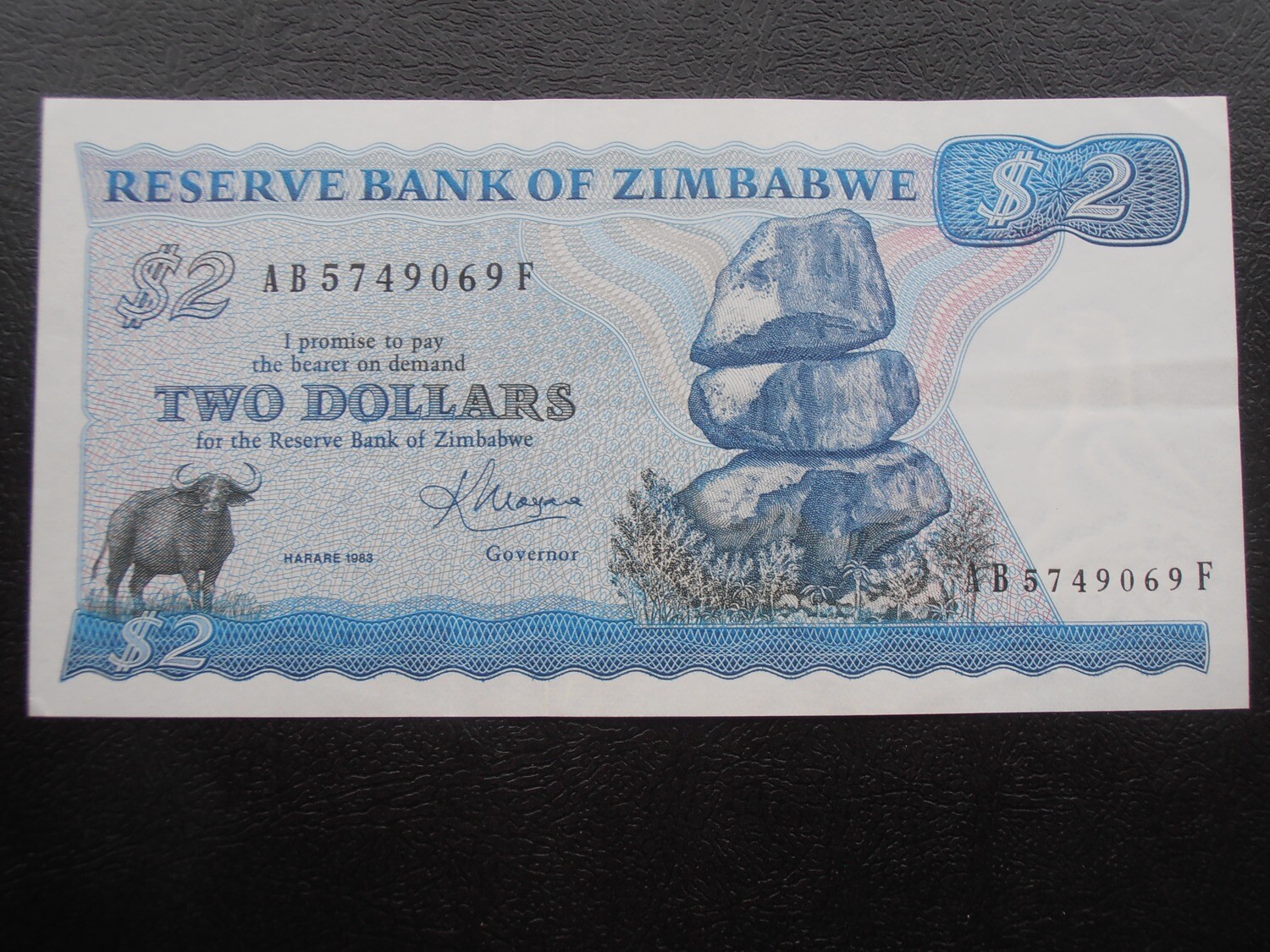 Zimbabwe 2 Dollars - 1983