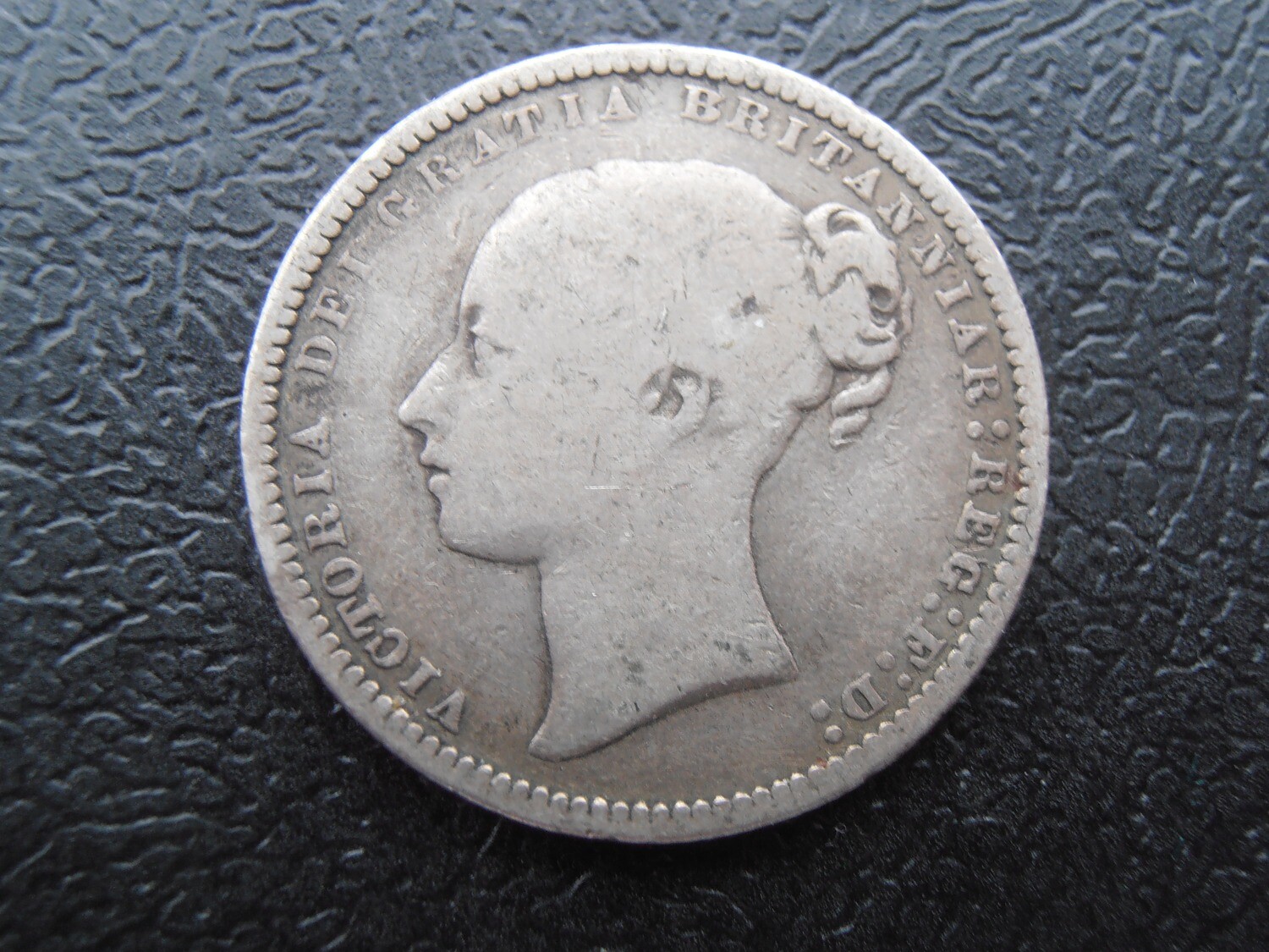 1871  -  Shilling  (Die 38)