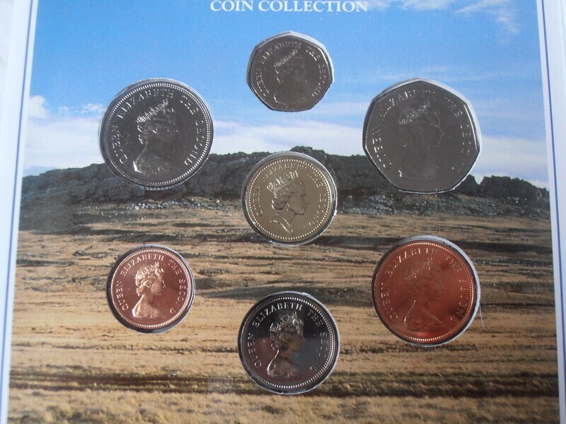 Falkland Islands Coin Set -  1987