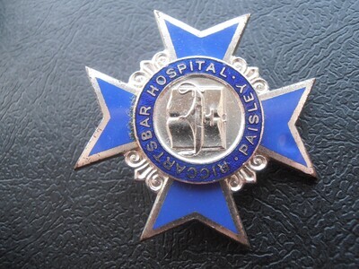 Riccartsbar Hospital Paisley Badge (Blue)