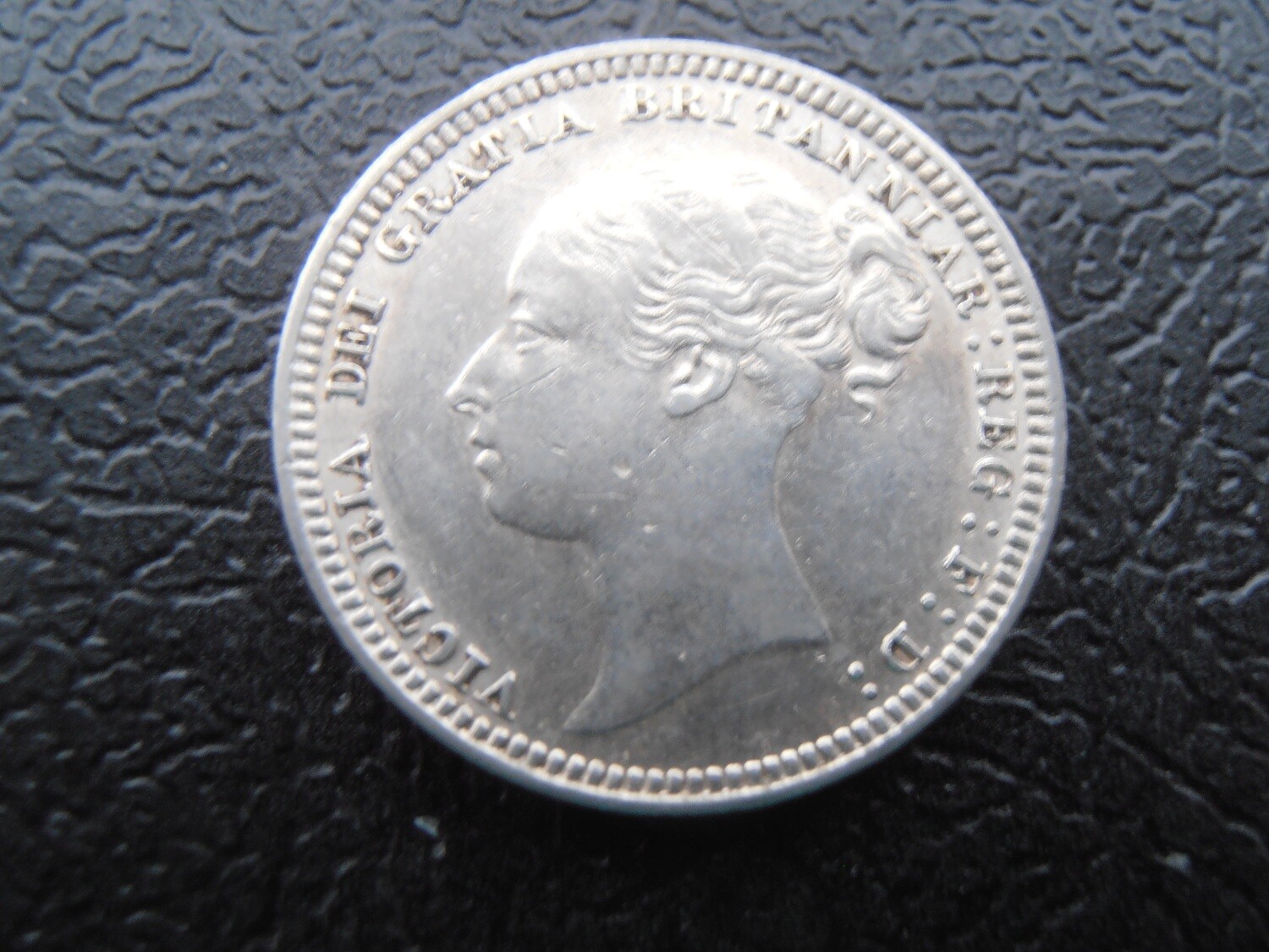 1880 - Sixpence