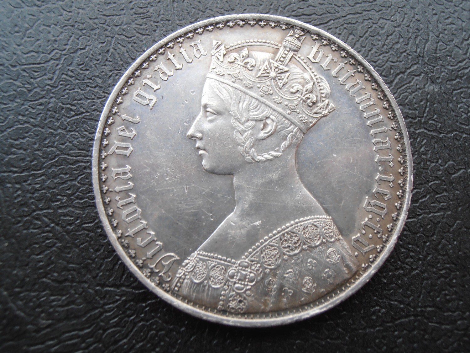1847 Gothic - Crown
