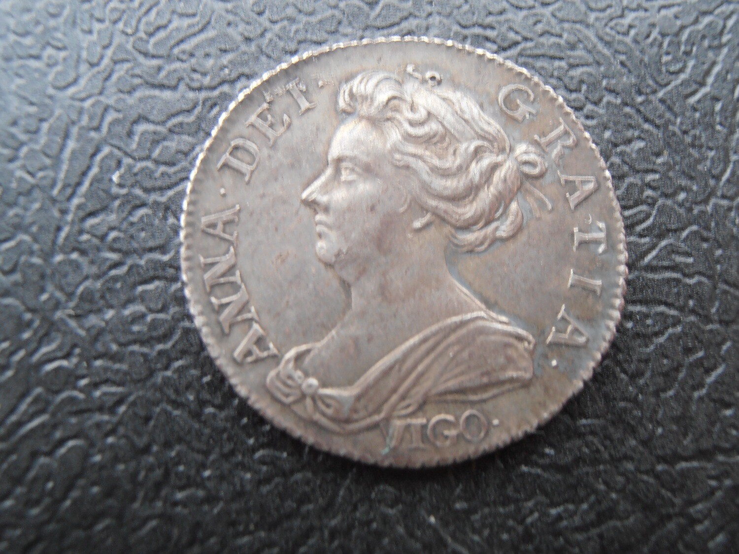 1703 Vigo  -  Sixpence