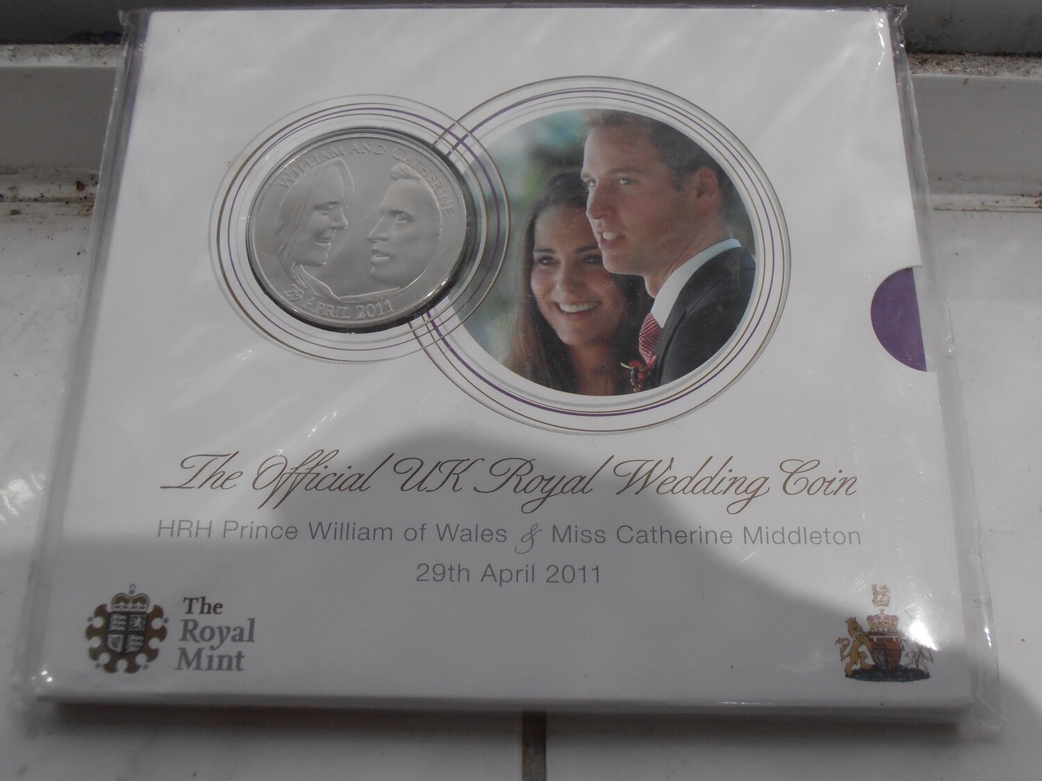 2011 -  Five Pounds (Royal Wedding)