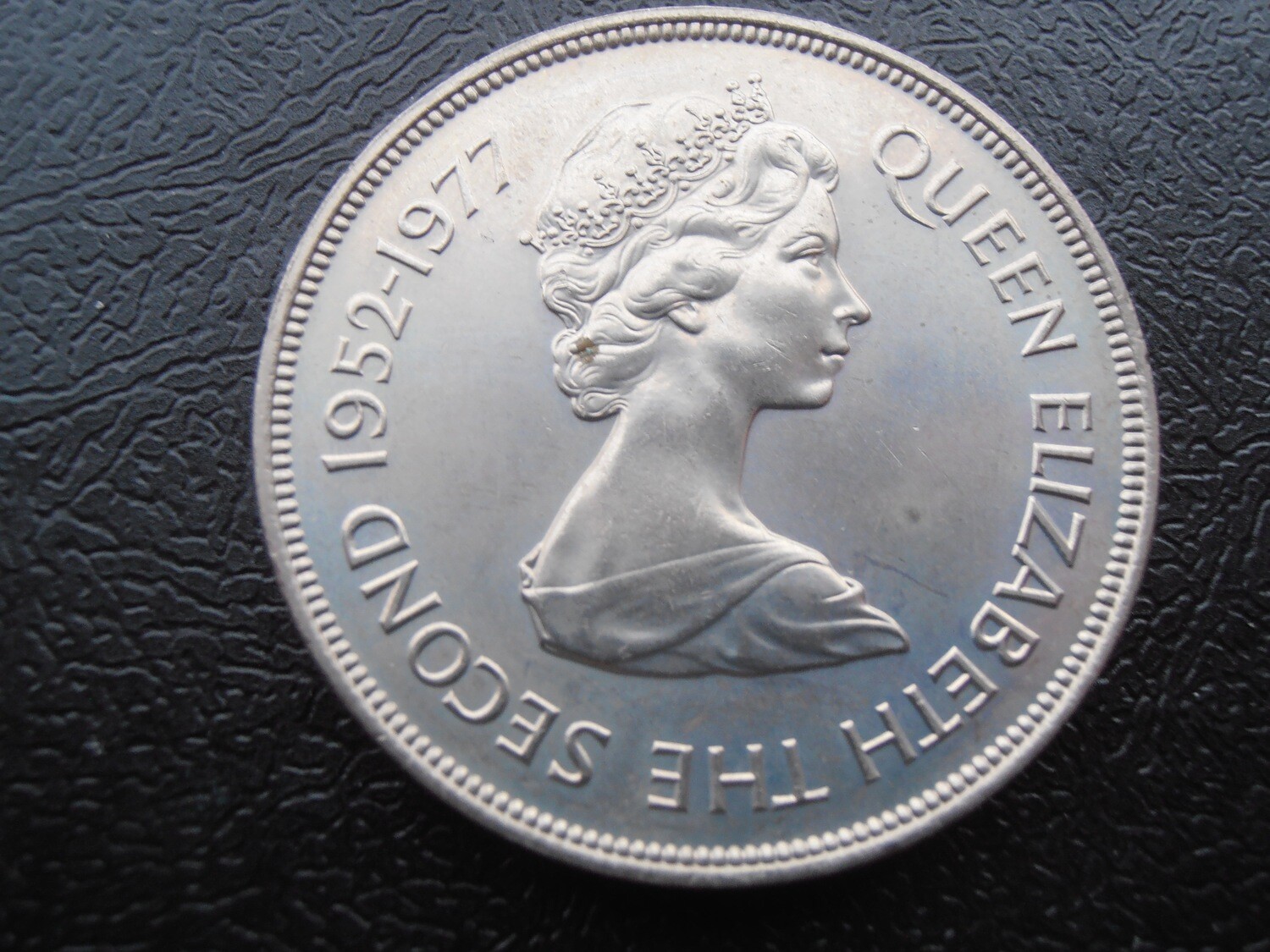 Guernsey Twenty Five Pence - 1977