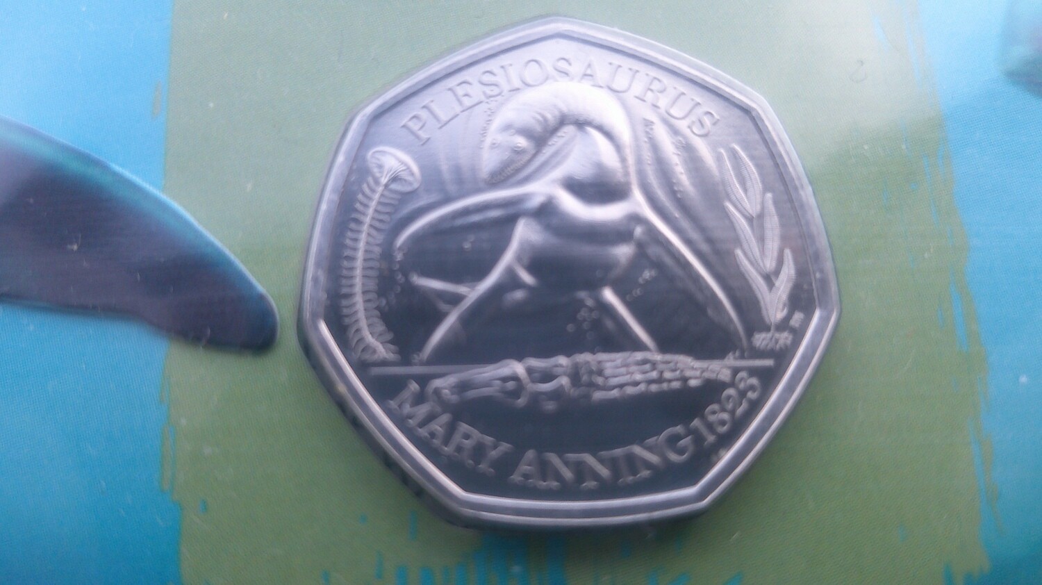 2020 - Fifty Pence  (Plesiosaurus)