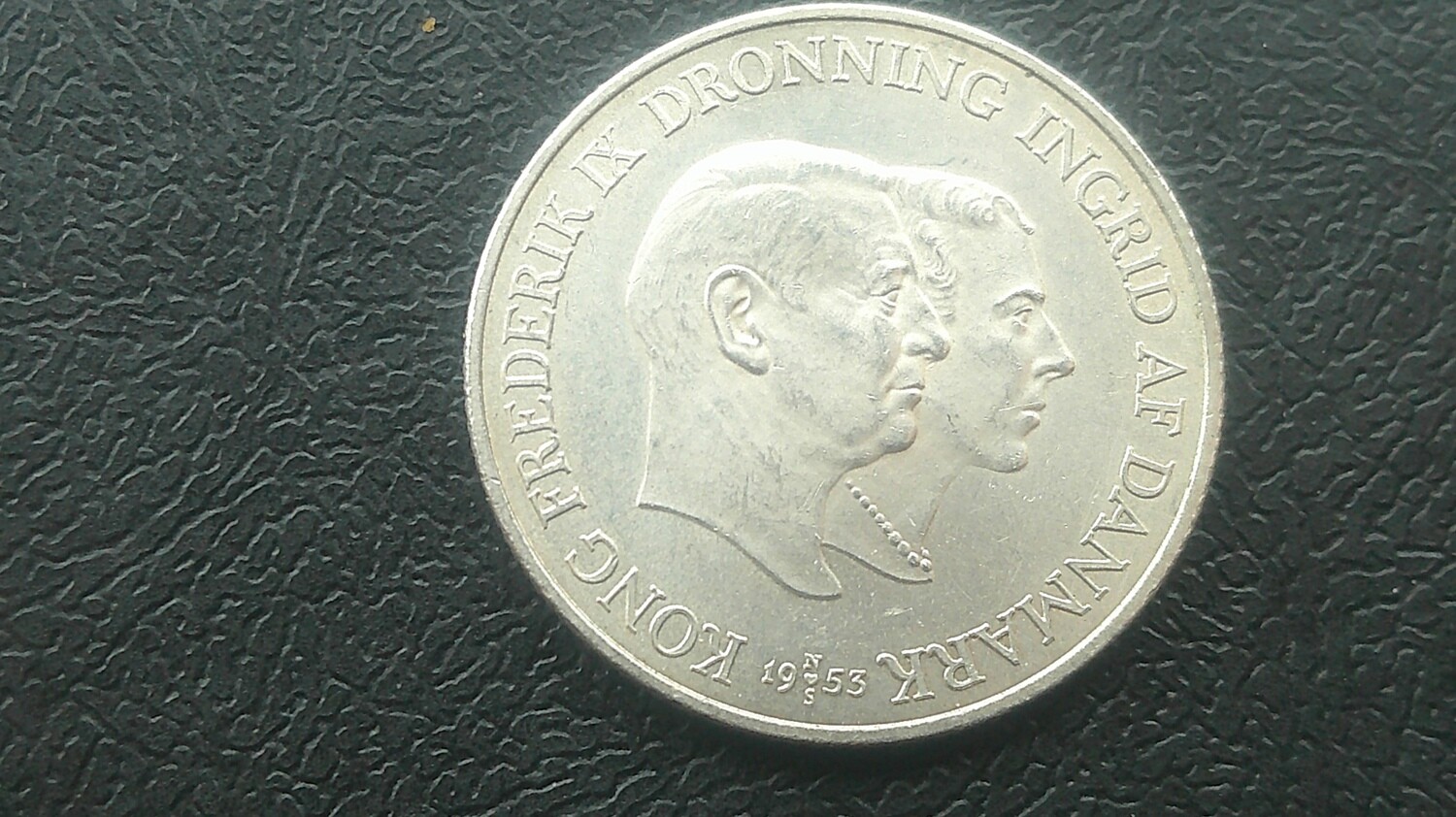 Denmark 2 Kroner - 1955