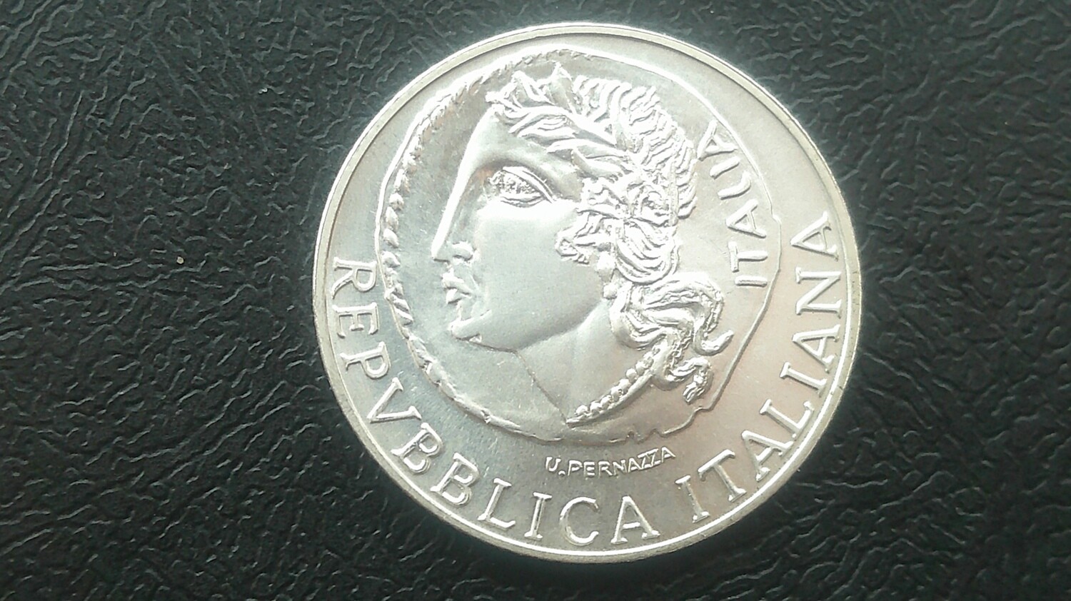 Italy 2000 Lire - 1999