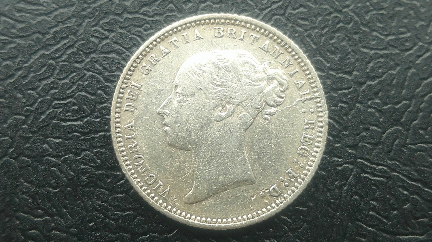 1870  -  Sixpence  (Die 4)  Scarce