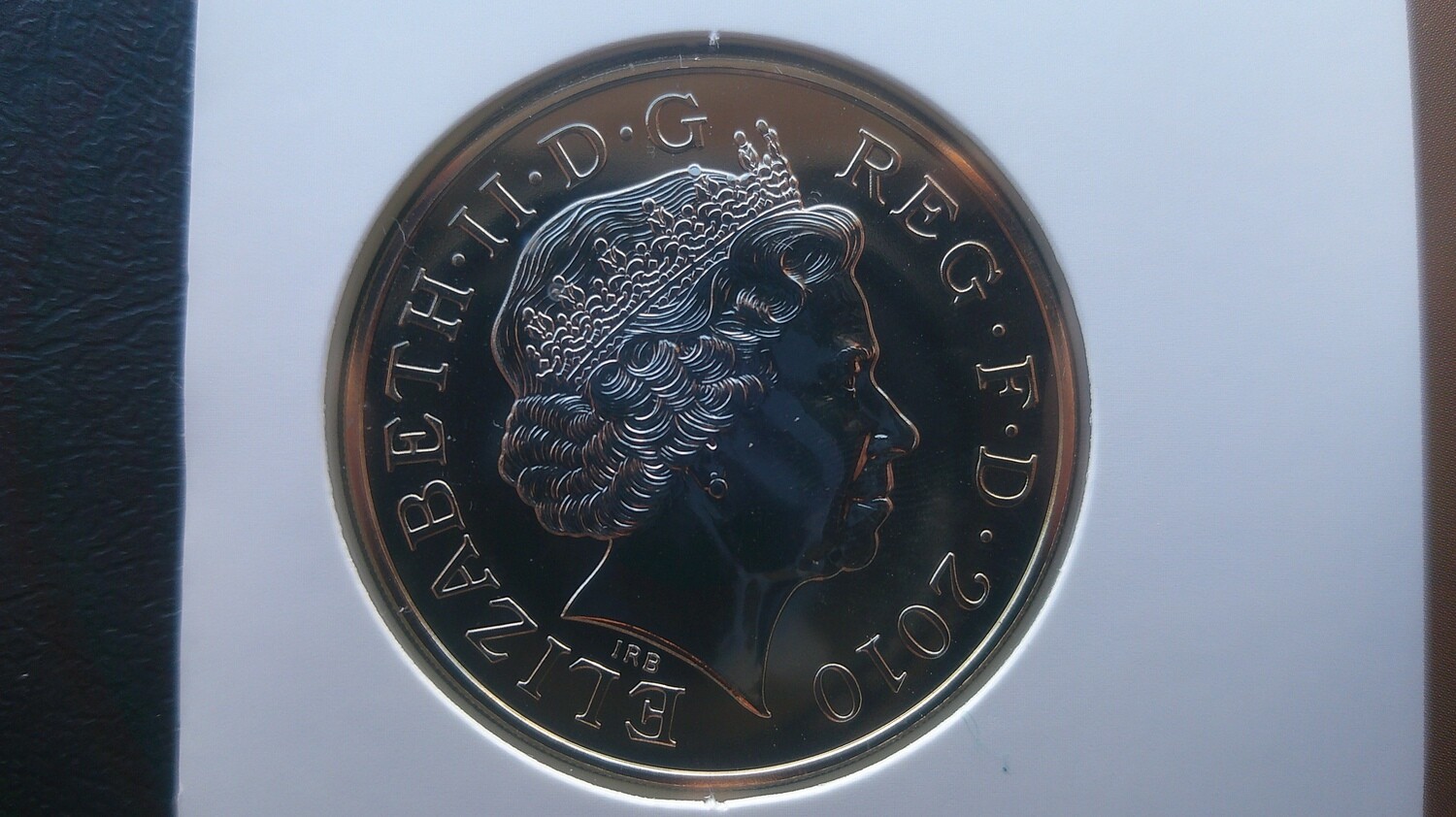 2010 - Five Pounds  (Restoration of the Monarchy)