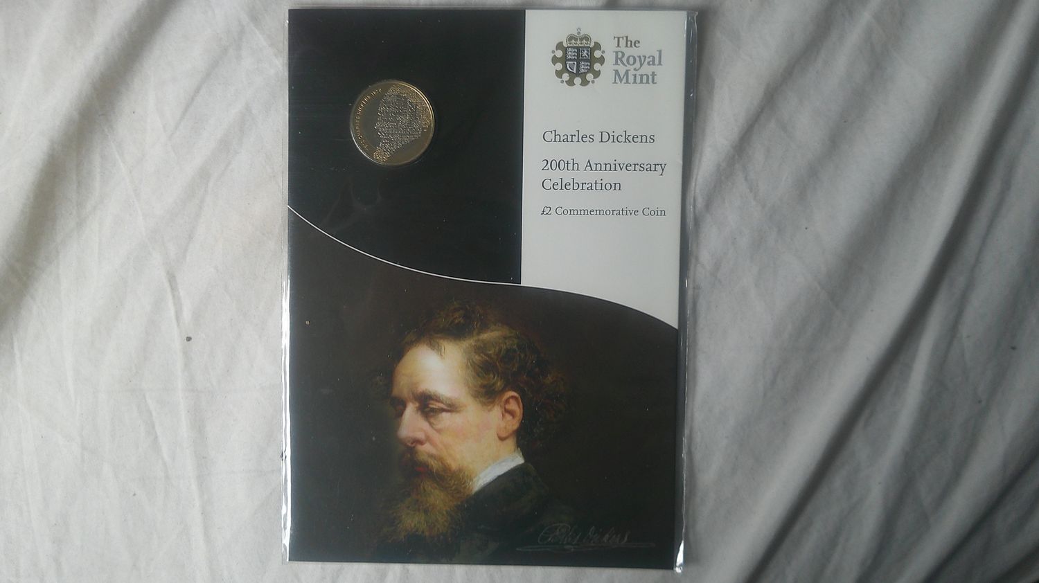 2012 - Two Pound Coin (200th Anniversary of Charles Dickens)