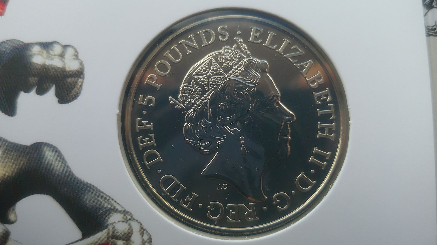 2018 - Queens Beast Five Pounds (Red Dragon of Wales)