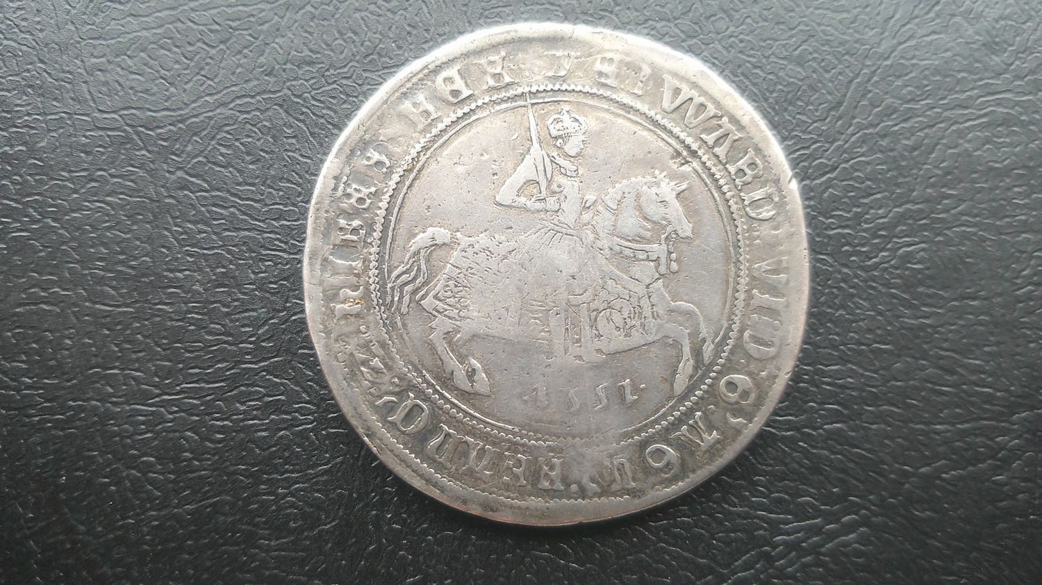 1551 - Crown  SCARCE