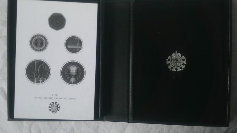 2017 - Proof Set  (Collectors Edition)