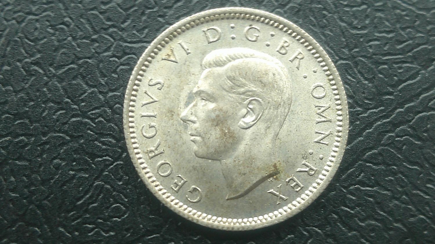 1945 - Sixpence