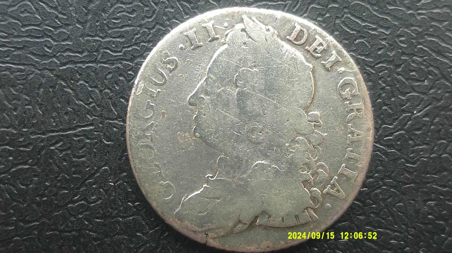 1745  - Shilling  (Roses in Angles)