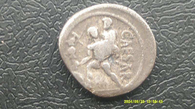 Julius Caesar Denarius  47 - 46 BC Very Scarce