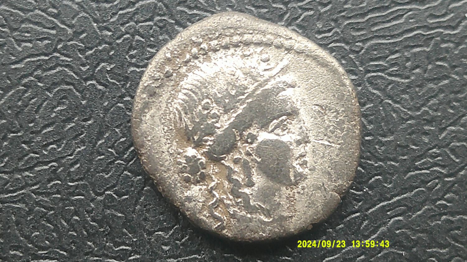 Julius Caesar Denarius  44BC