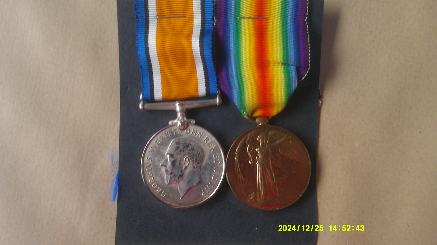 Group of 2 Medals and Death Plaque (Lothian & Borders Horse)