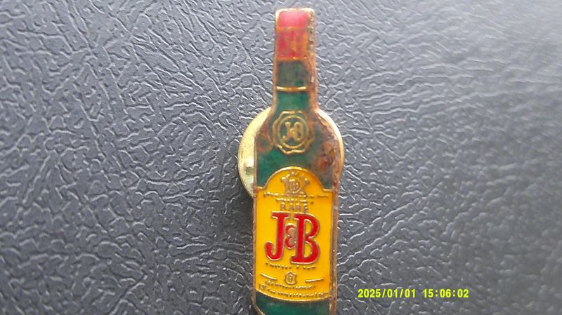 J & B Whisky Bottle Badge