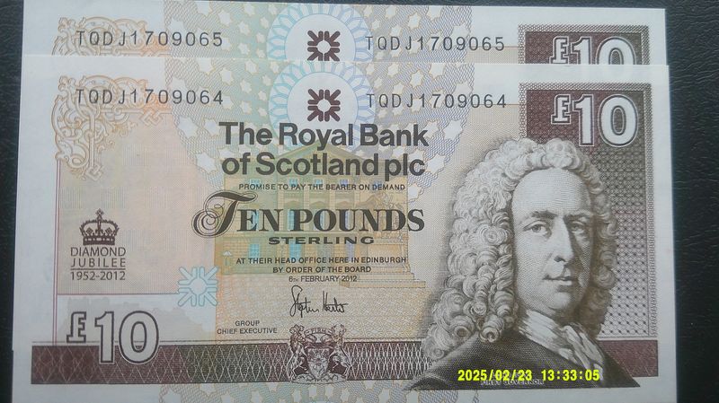 Royal Bank of Scotland £10  -  2012 Consecutive Pair (Diamond Jubilee)
