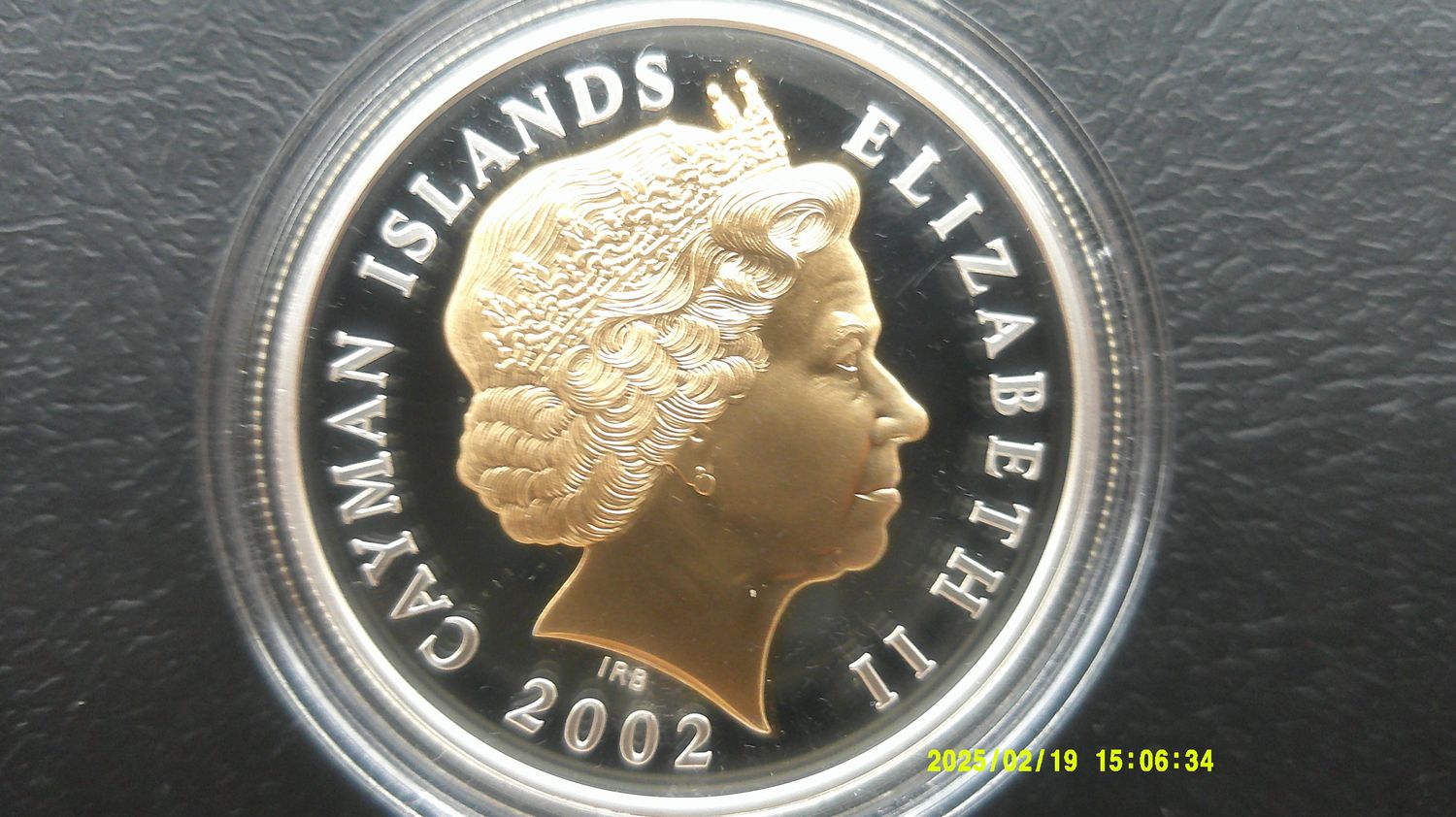 Cayman Islands $2 - 2002  (Golden Jubilee)  PDHR