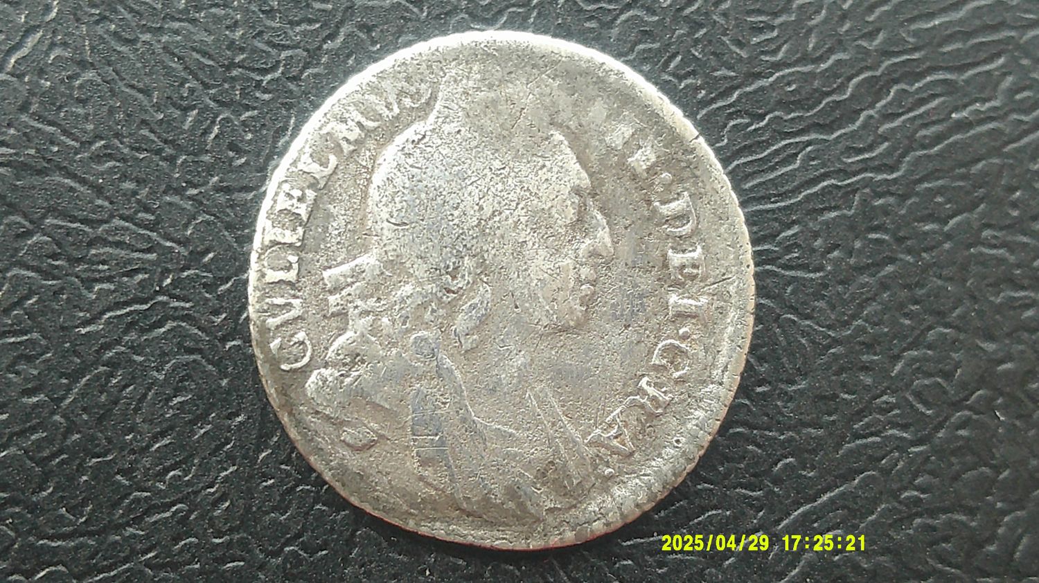 1696 - Sixpence