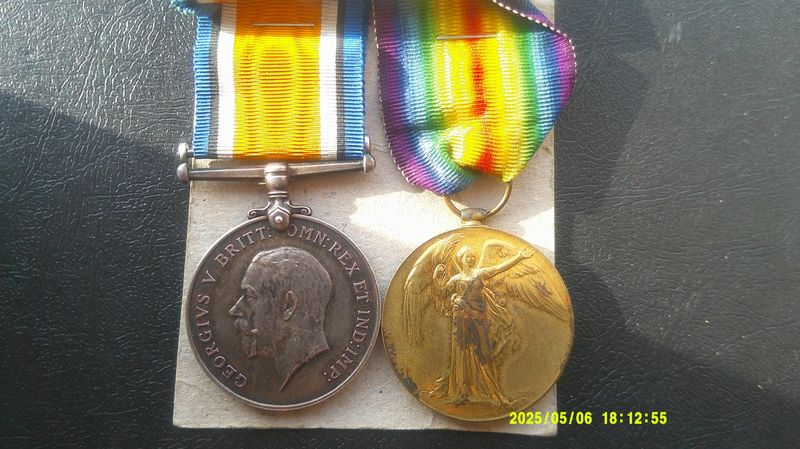 Group of Two First War Medals to Machine Gun Corps