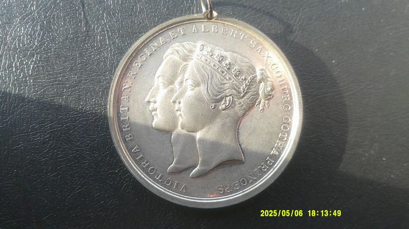 Member of the Roll of Honour Medal
